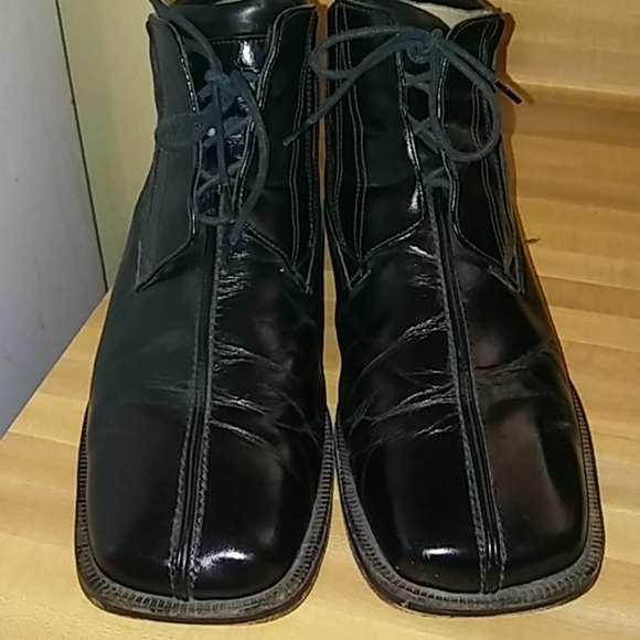 Umberto Pelligrini Men\'s Leather Boots
